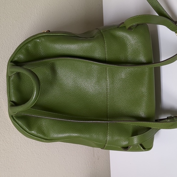 Tory Burch Thea Pebbled Backpack - Picture 3 of 12